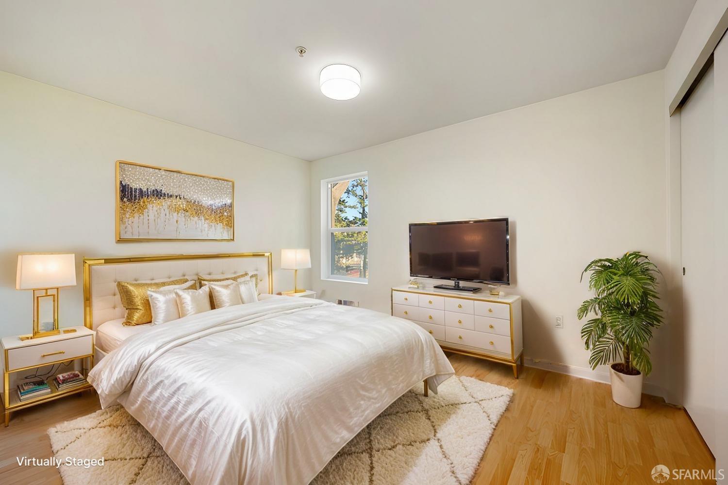 Detail Gallery Image 9 of 22 For 901 Bayshore Blvd #307,  San Francisco,  CA 94124 - 2 Beds | 2 Baths