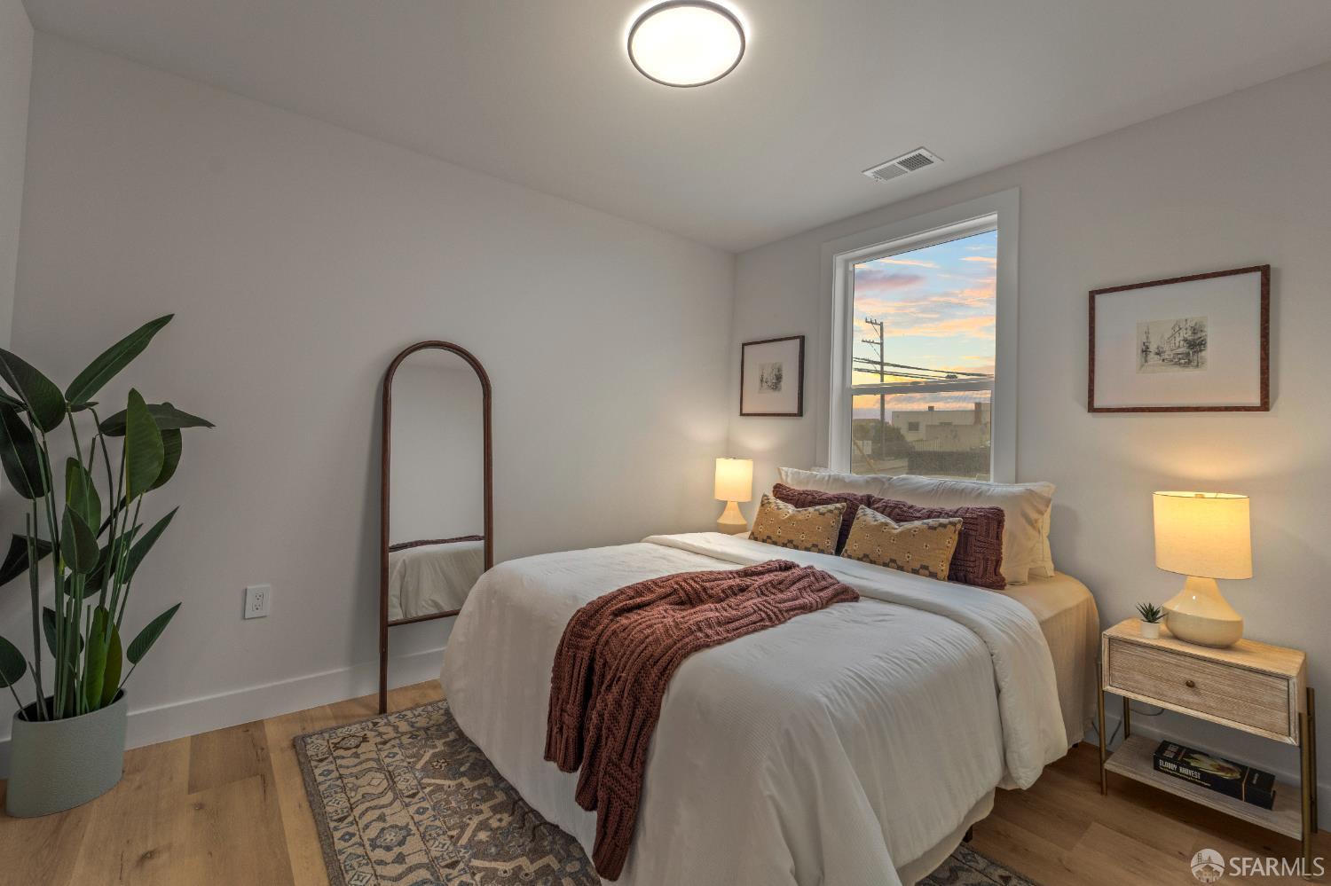 Detail Gallery Image 33 of 59 For 611 Hillside Blvd, Daly City,  CA 94014 - 4 Beds | 2 Baths