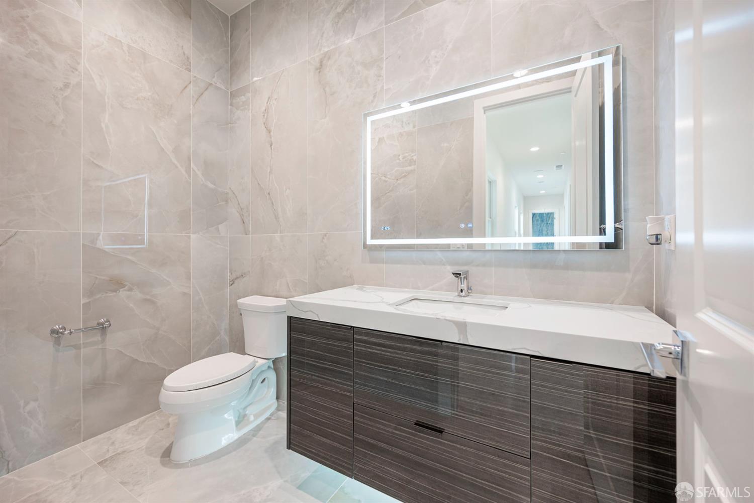 Detail Gallery Image 31 of 57 For 37 Big Rock Rd, Orinda,  CA 94563 - 5 Beds | 3/1 Baths