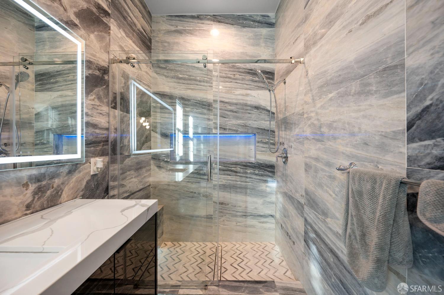 Detail Gallery Image 38 of 57 For 37 Big Rock Rd, Orinda,  CA 94563 - 5 Beds | 3/1 Baths