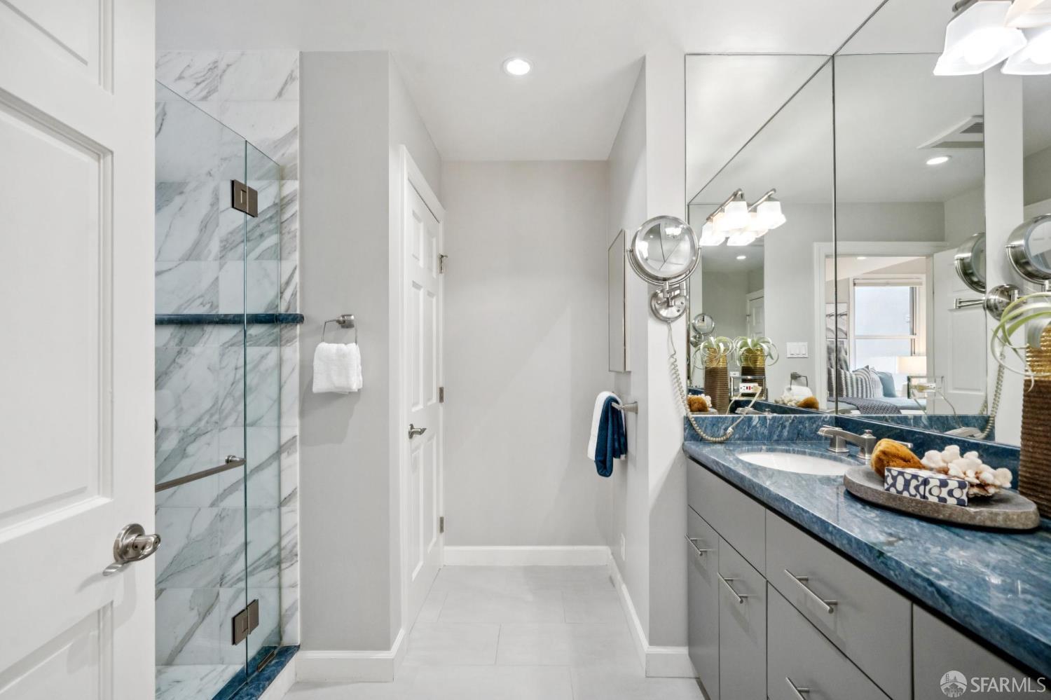 Detail Gallery Image 43 of 82 For 844 North Point St, San Francisco,  CA 94109 - 2 Beds | 2 Baths
