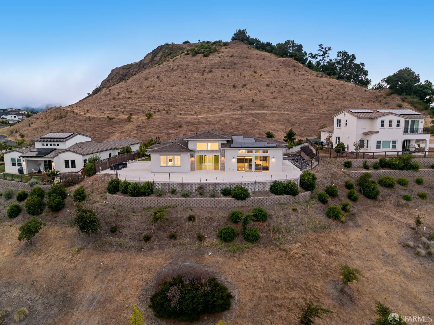 Detail Gallery Image 45 of 57 For 37 Big Rock Rd, Orinda,  CA 94563 - 5 Beds | 3/1 Baths