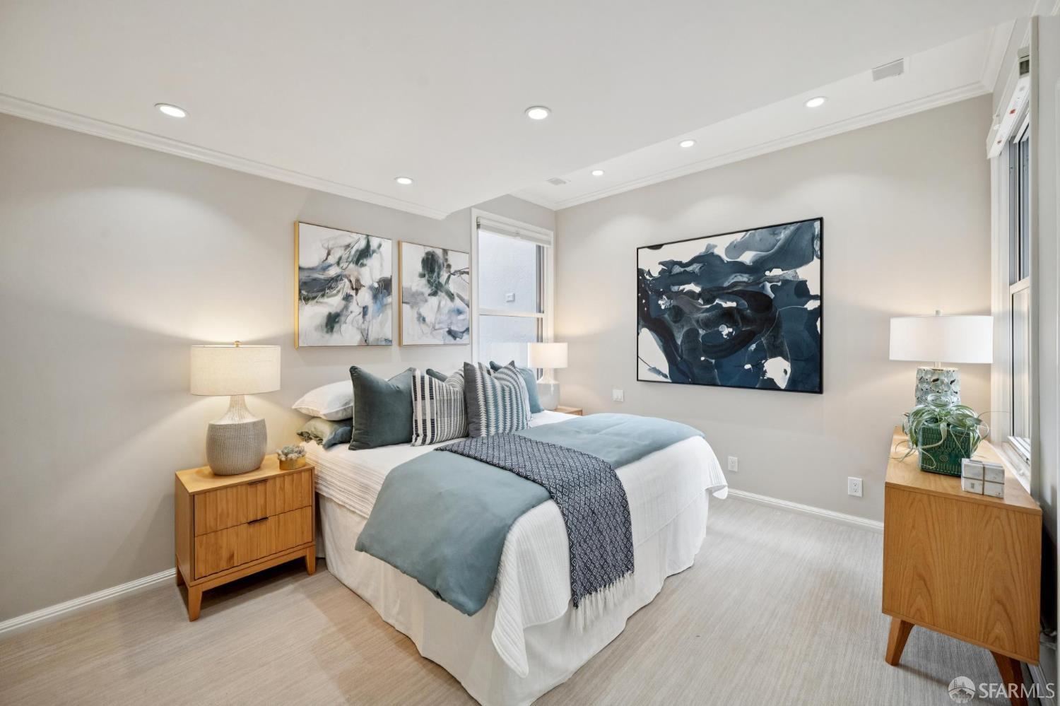 Detail Gallery Image 36 of 82 For 844 North Point St, San Francisco,  CA 94109 - 2 Beds | 2 Baths