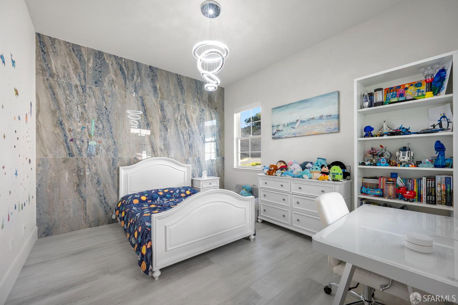 Detail Gallery Image 34 of 57 For 37 Big Rock Rd, Orinda,  CA 94563 - 5 Beds | 3/1 Baths