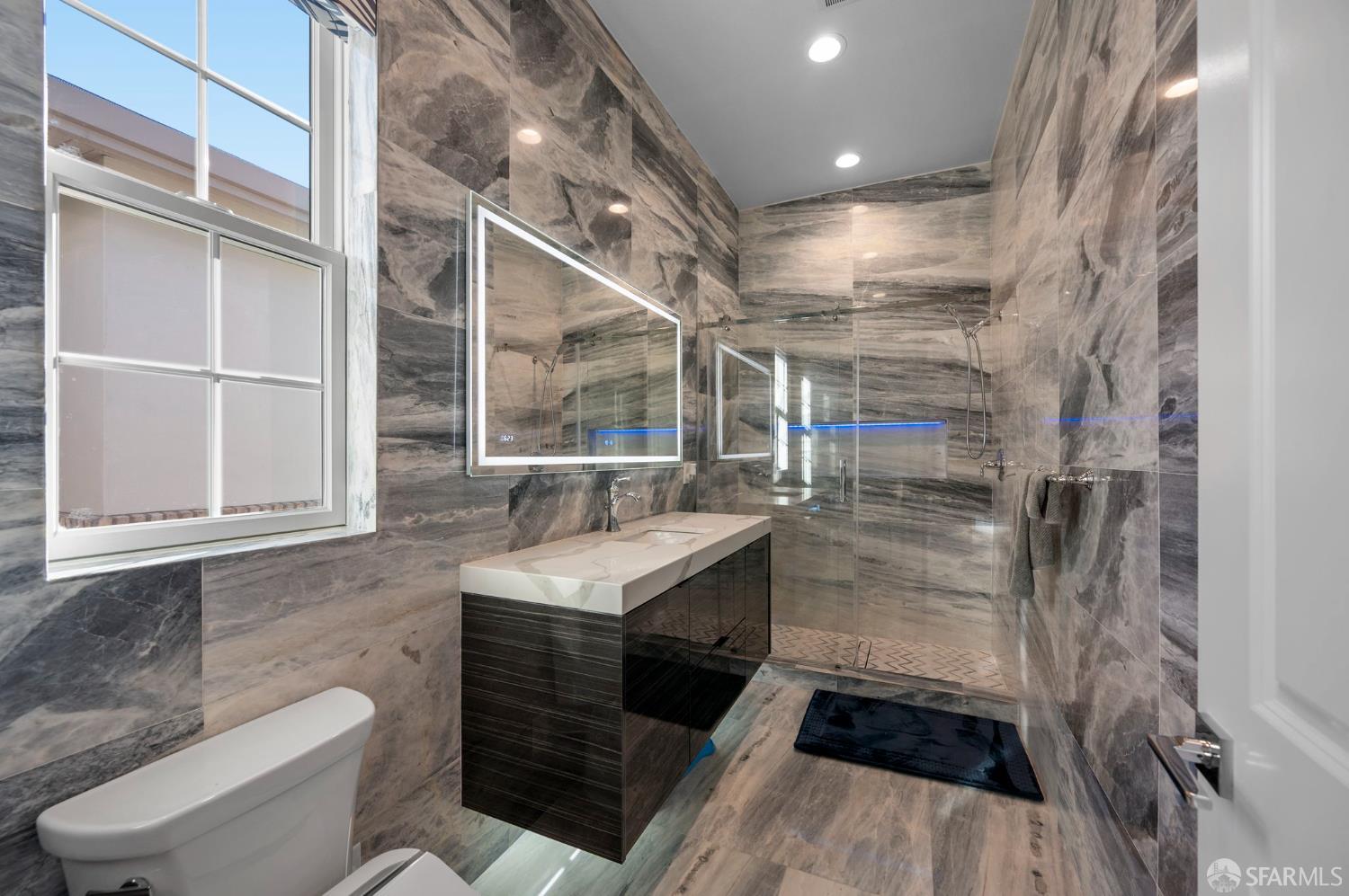 Detail Gallery Image 37 of 57 For 37 Big Rock Rd, Orinda,  CA 94563 - 5 Beds | 3/1 Baths