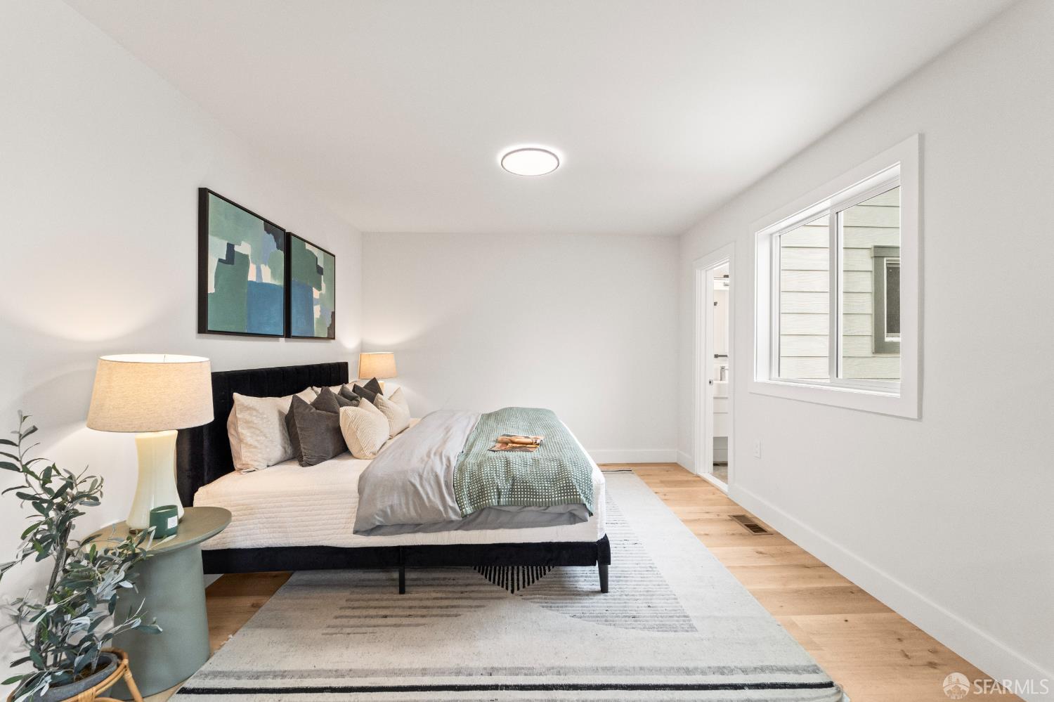 Detail Gallery Image 19 of 59 For 611 Hillside Blvd, Daly City,  CA 94014 - 4 Beds | 2 Baths