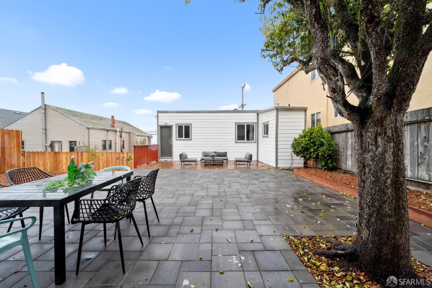 Detail Gallery Image 43 of 59 For 611 Hillside Blvd, Daly City,  CA 94014 - 4 Beds | 2 Baths