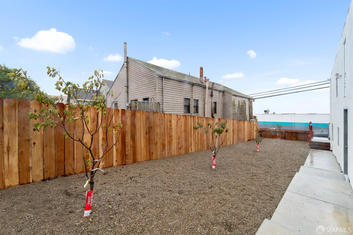 Detail Gallery Image 46 of 59 For 611 Hillside Blvd, Daly City,  CA 94014 - 4 Beds | 2 Baths