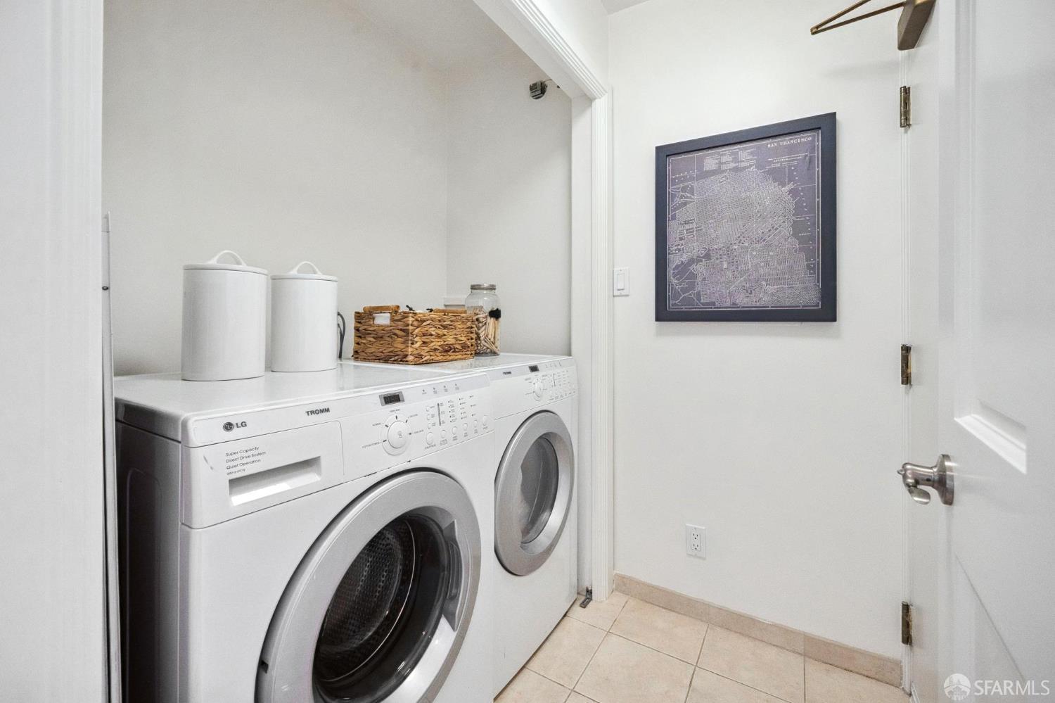 Detail Gallery Image 30 of 82 For 844 North Point St, San Francisco,  CA 94109 - 2 Beds | 2 Baths
