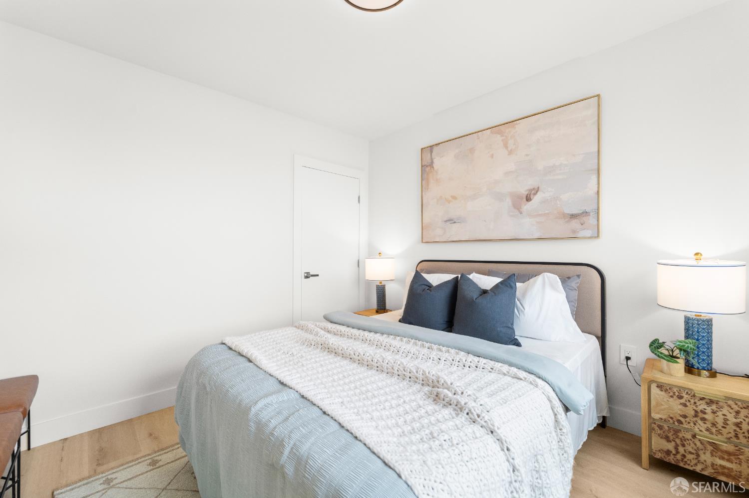 Detail Gallery Image 14 of 59 For 611 Hillside Blvd, Daly City,  CA 94014 - 4 Beds | 2 Baths