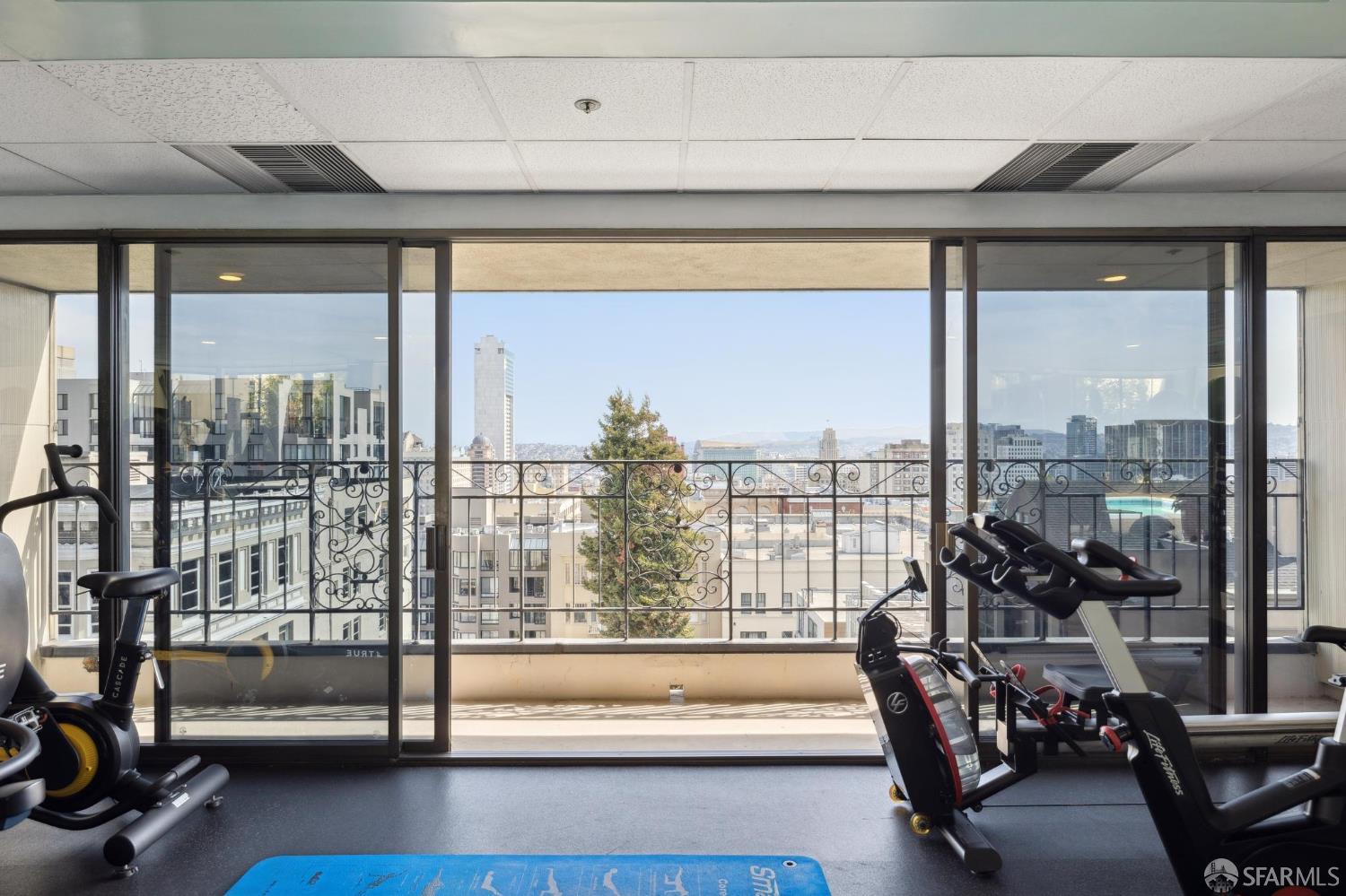 Detail Gallery Image 48 of 54 For 1177 California St #823,  San Francisco,  CA 94108 - 1 Beds | 1 Baths