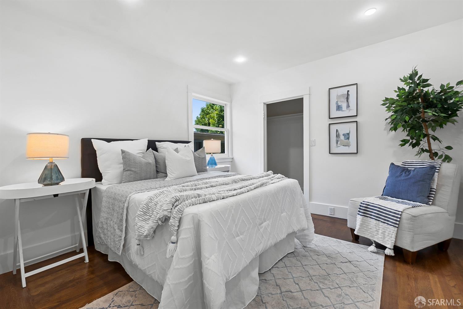 Detail Gallery Image 22 of 41 For 720 61st St, Oakland,  CA 94609 - – Beds | – Baths