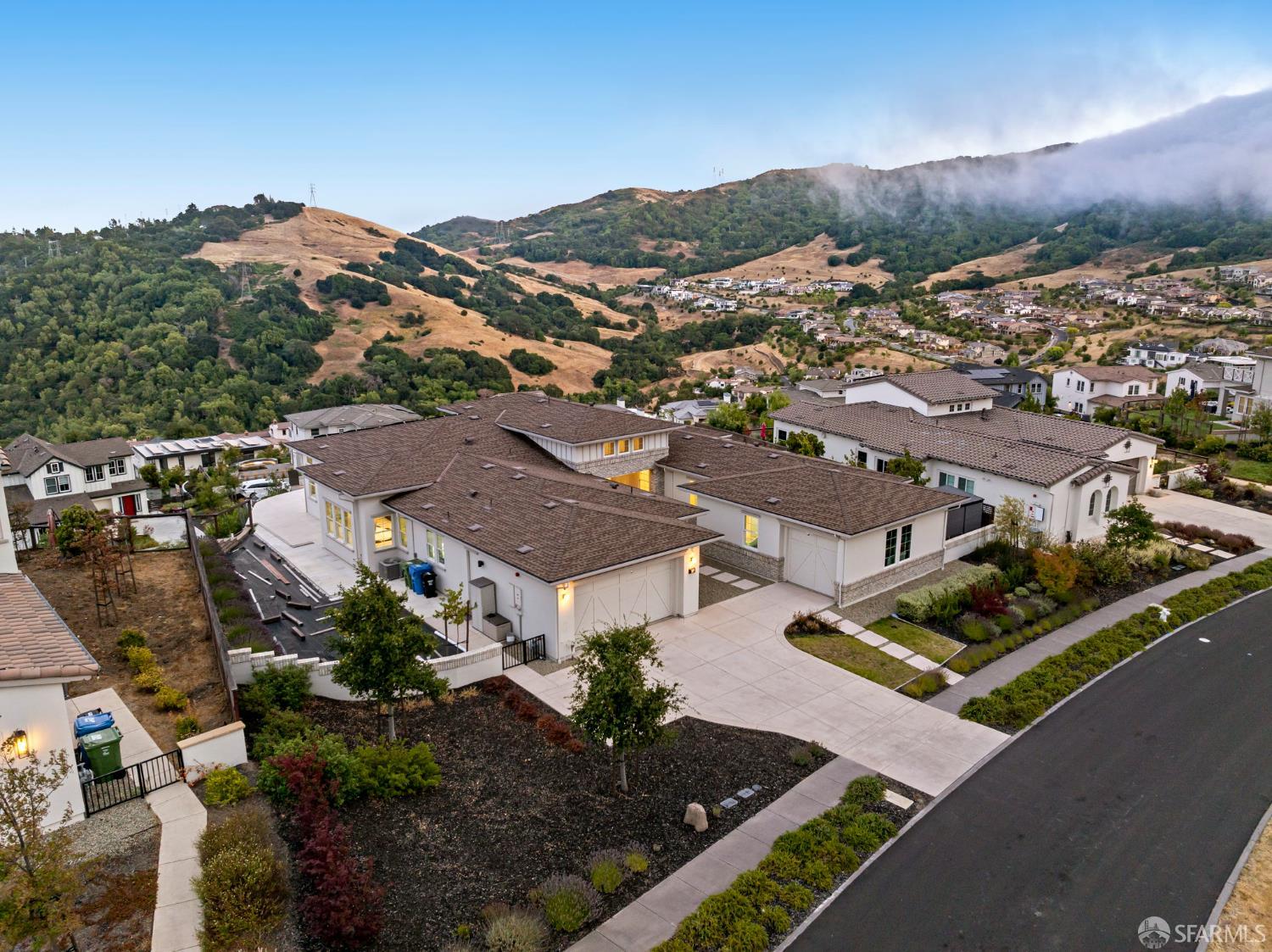 Detail Gallery Image 43 of 57 For 37 Big Rock Rd, Orinda,  CA 94563 - 5 Beds | 3/1 Baths