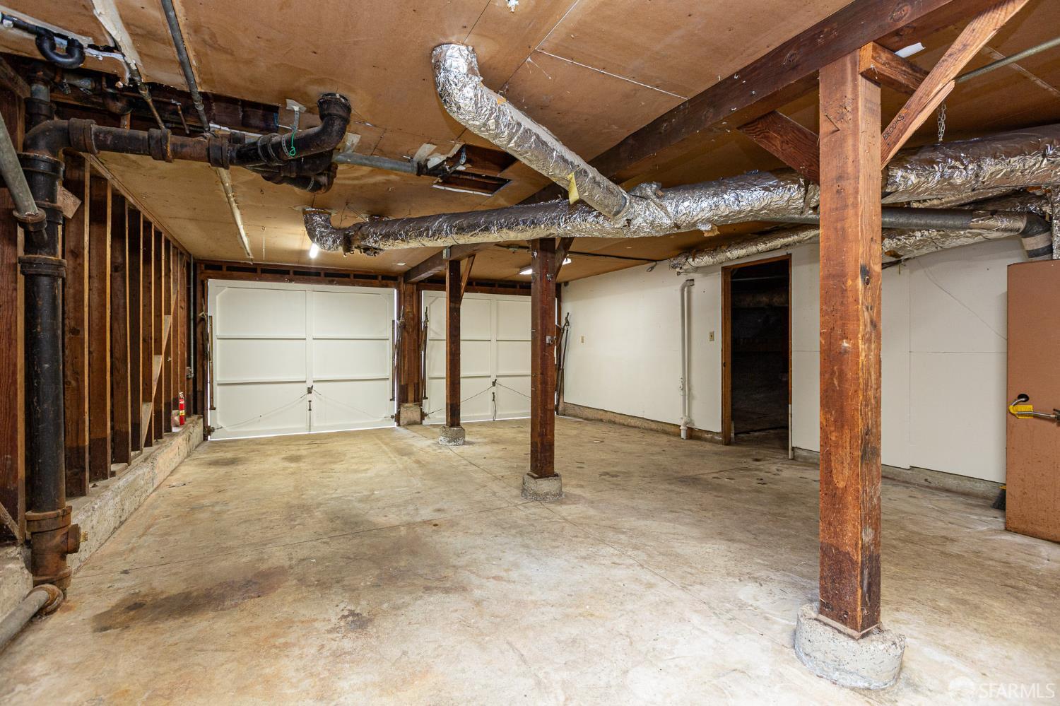 Detail Gallery Image 17 of 23 For 3811 Madera Way, San Bruno,  CA 94066 - 3 Beds | 2 Baths