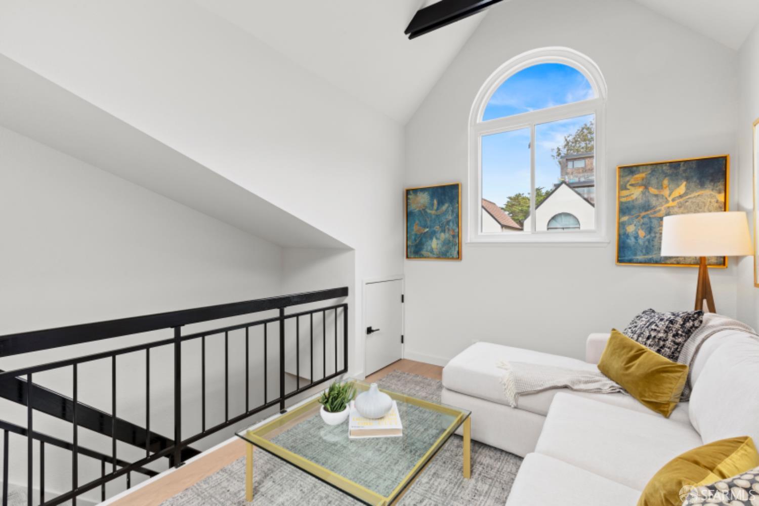 Detail Gallery Image 10 of 35 For 1200 Clayton St #12,  San Francisco,  CA 94114 - 1 Beds | 1 Baths