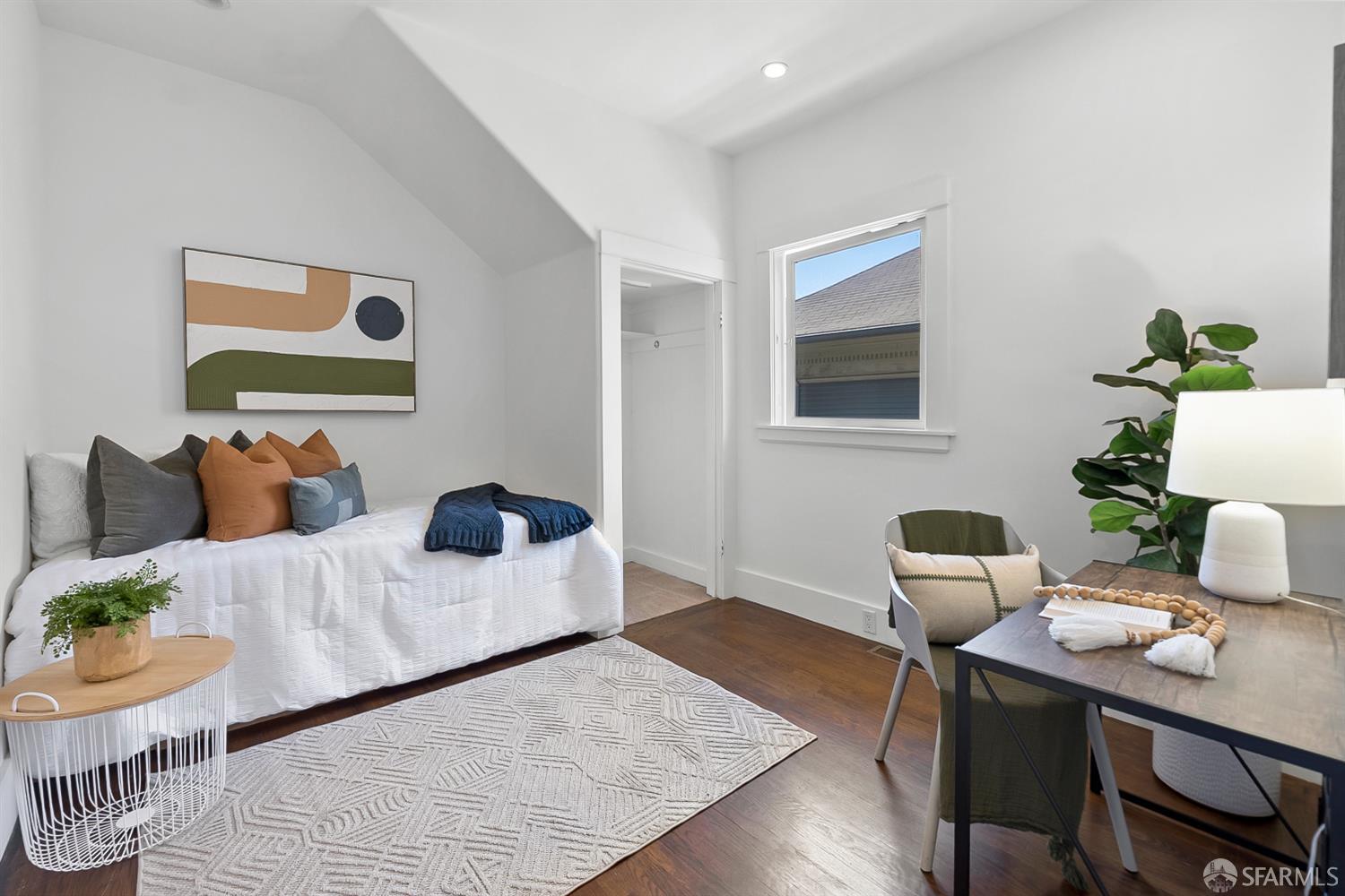 Detail Gallery Image 25 of 41 For 720 61st St, Oakland,  CA 94609 - – Beds | – Baths