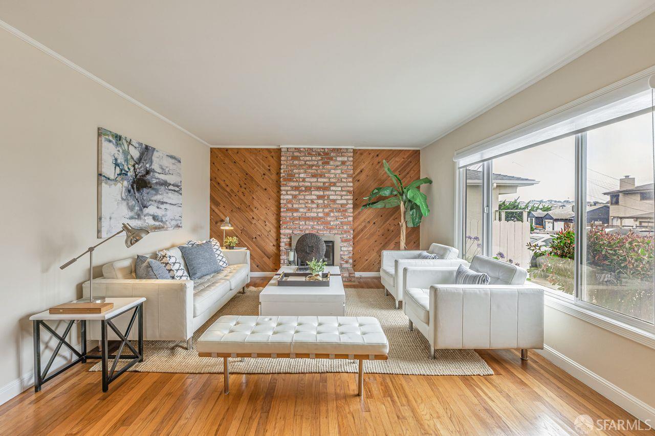 Detail Gallery Image 3 of 27 For 759 Maddux Dr, Daly City,  CA 94015 - 4 Beds | 2 Baths