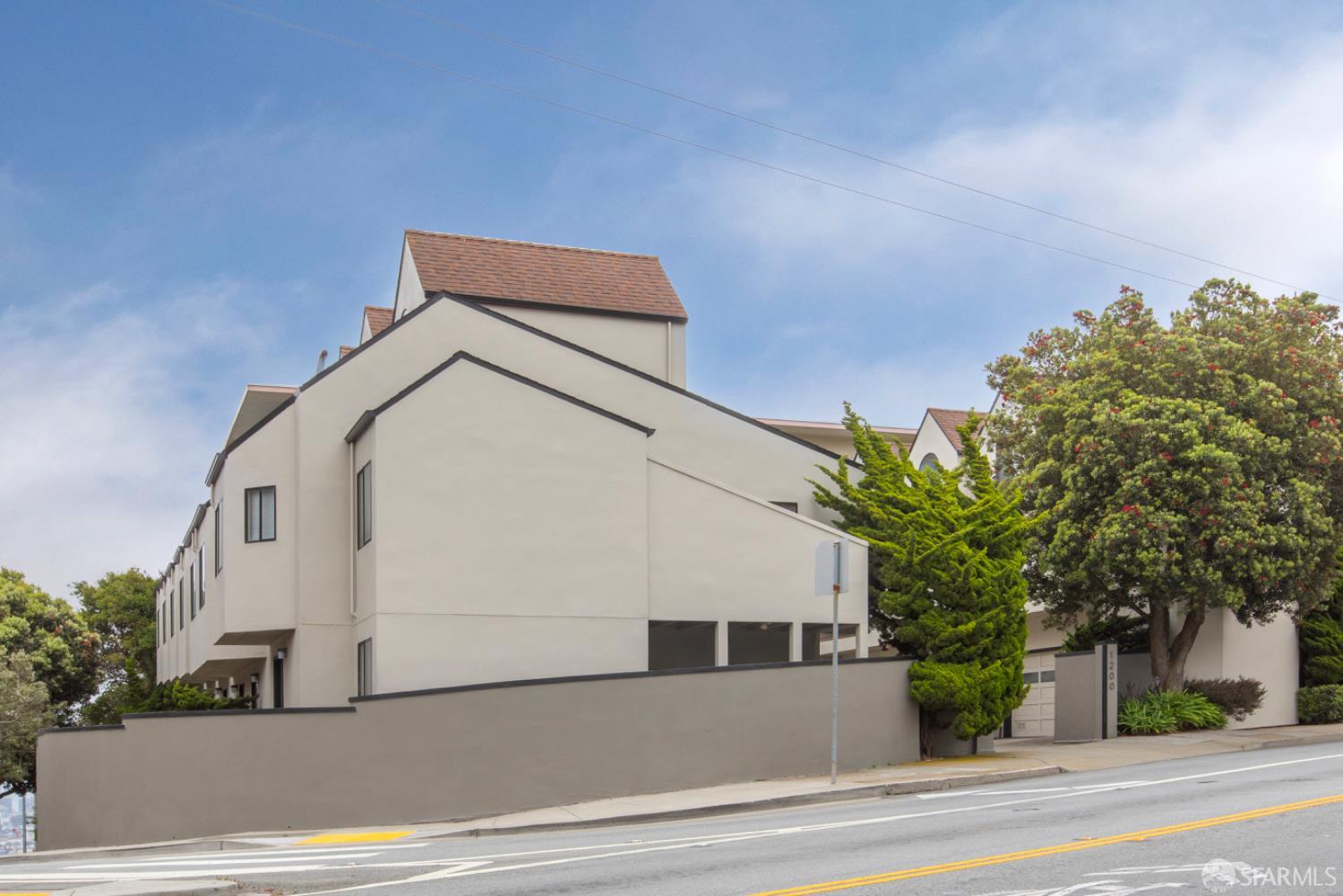 Detail Gallery Image 31 of 35 For 1200 Clayton St #12,  San Francisco,  CA 94114 - 1 Beds | 1 Baths
