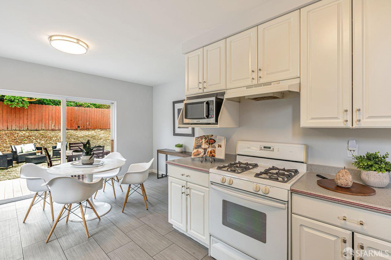 Detail Gallery Image 9 of 27 For 759 Maddux Dr, Daly City,  CA 94015 - 4 Beds | 2 Baths