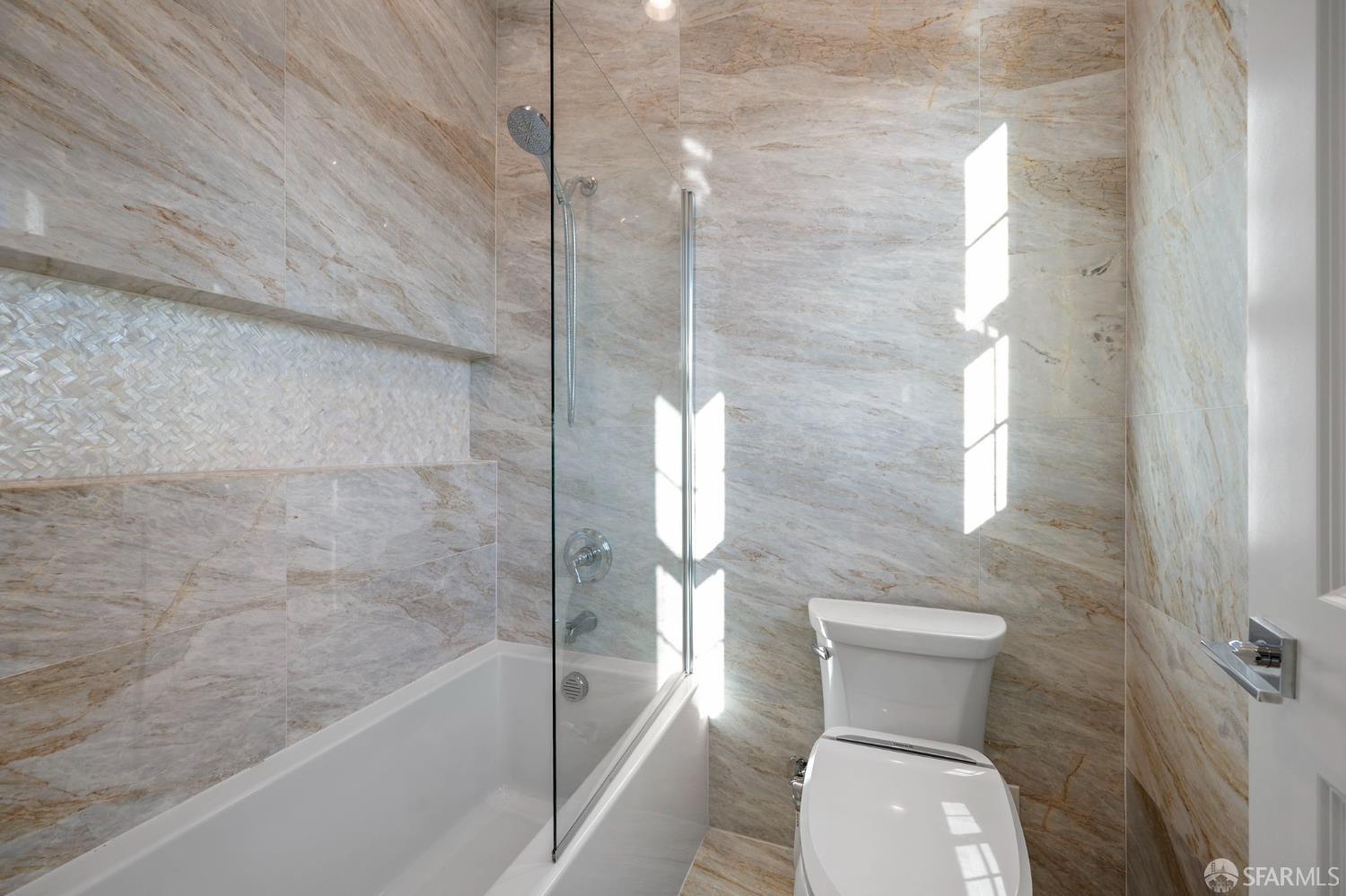 Detail Gallery Image 40 of 57 For 37 Big Rock Rd, Orinda,  CA 94563 - 5 Beds | 3/1 Baths