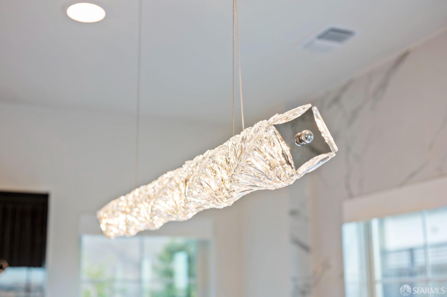 Detail Gallery Image 17 of 57 For 37 Big Rock Rd, Orinda,  CA 94563 - 5 Beds | 3/1 Baths