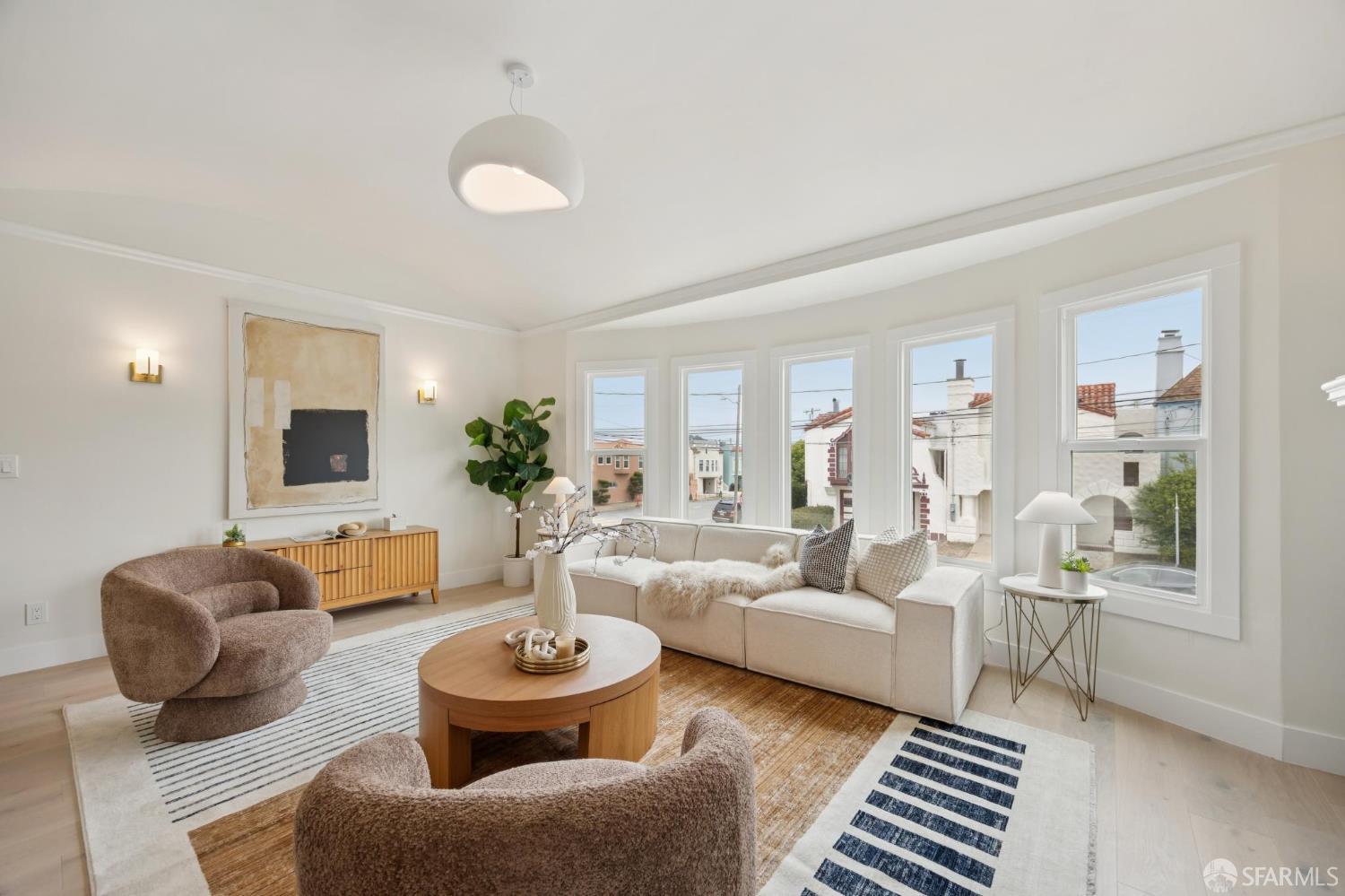 Detail Gallery Image 5 of 57 For 1507 30th Ave, San Francisco,  CA 94122 - 3 Beds | 2/1 Baths