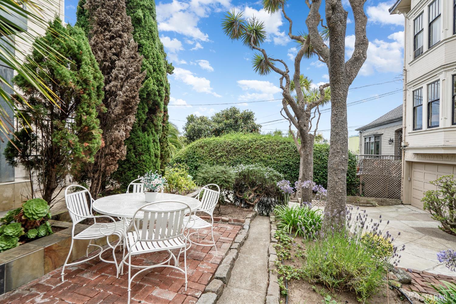 Detail Gallery Image 40 of 45 For 941 Lombard St, San Francisco,  CA 94133 - 2 Beds | 1 Baths