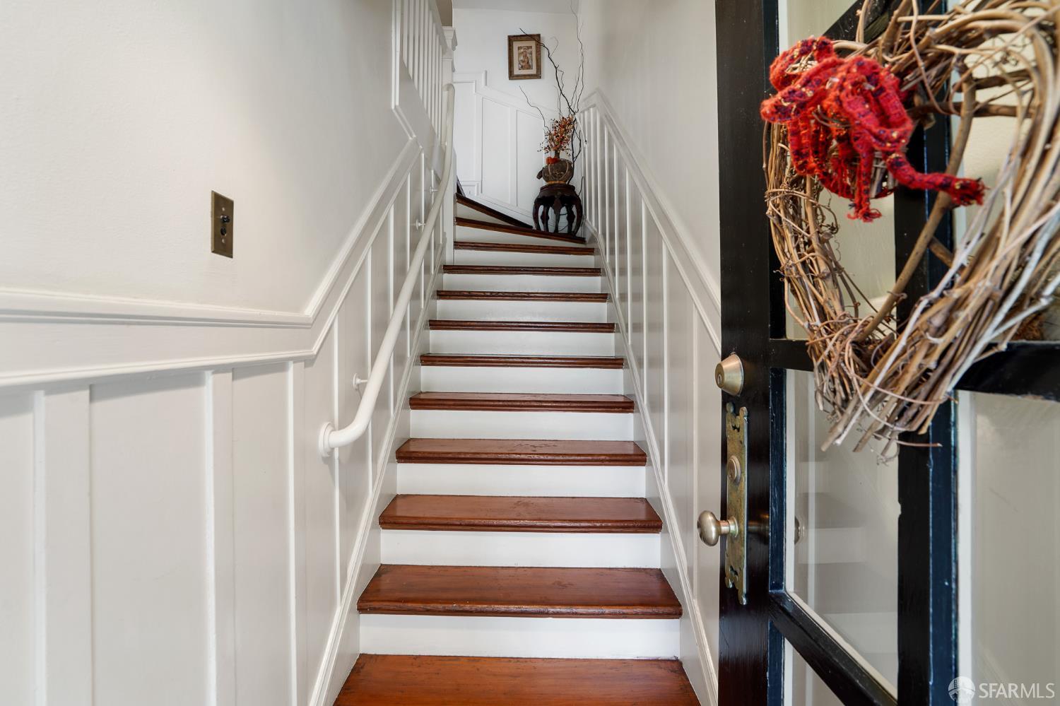 Detail Gallery Image 8 of 45 For 941 Lombard St, San Francisco,  CA 94133 - 2 Beds | 1 Baths