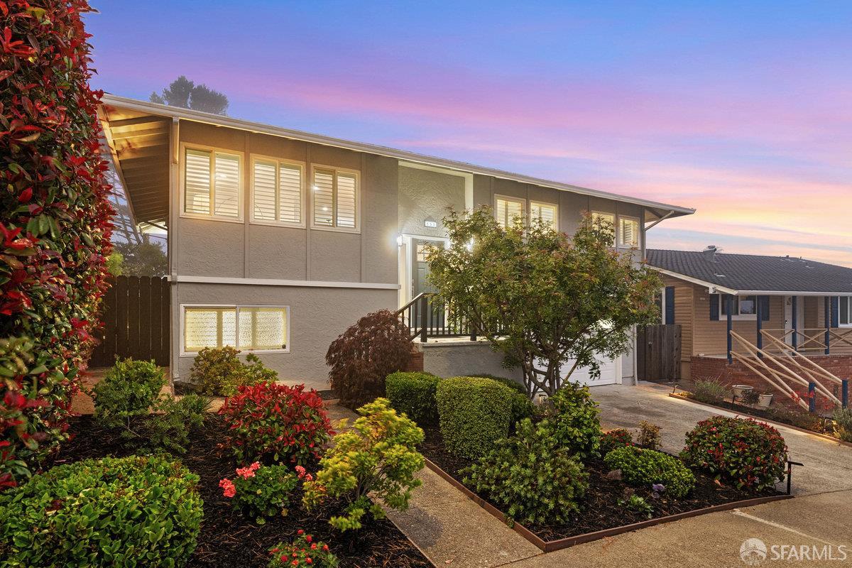 Detail Gallery Image 2 of 64 For 155 Lake Dr, San Bruno,  CA 94066 - 4 Beds | 3 Baths