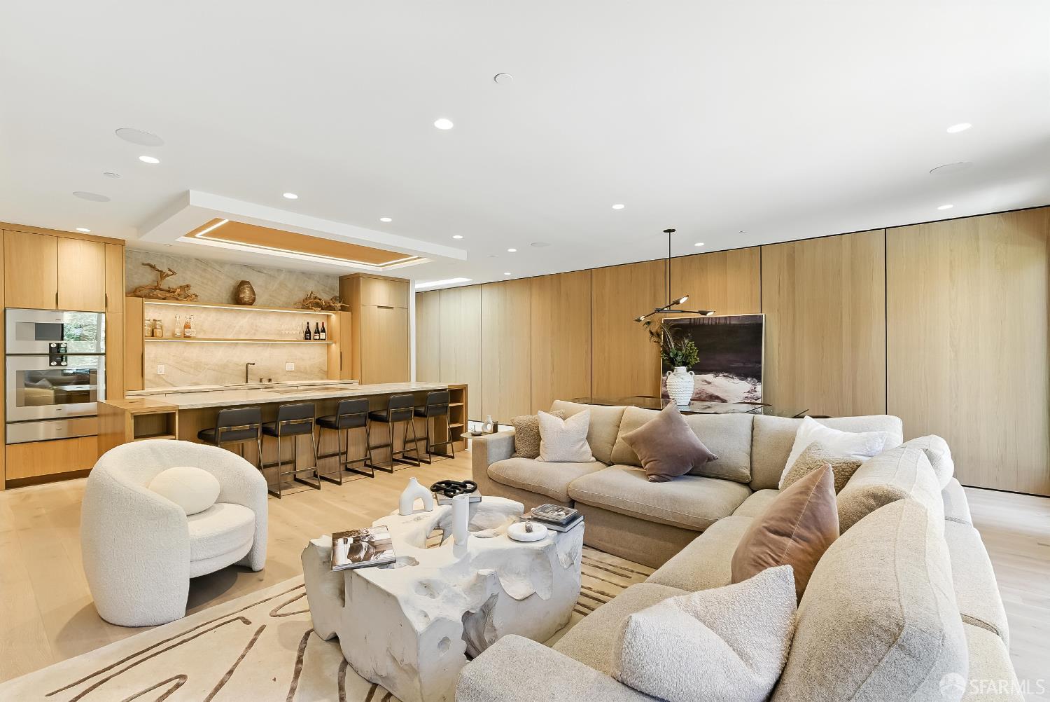 Detail Gallery Image 12 of 62 For 4234 24th St, San Francisco,  CA 94114 - – Beds | – Baths