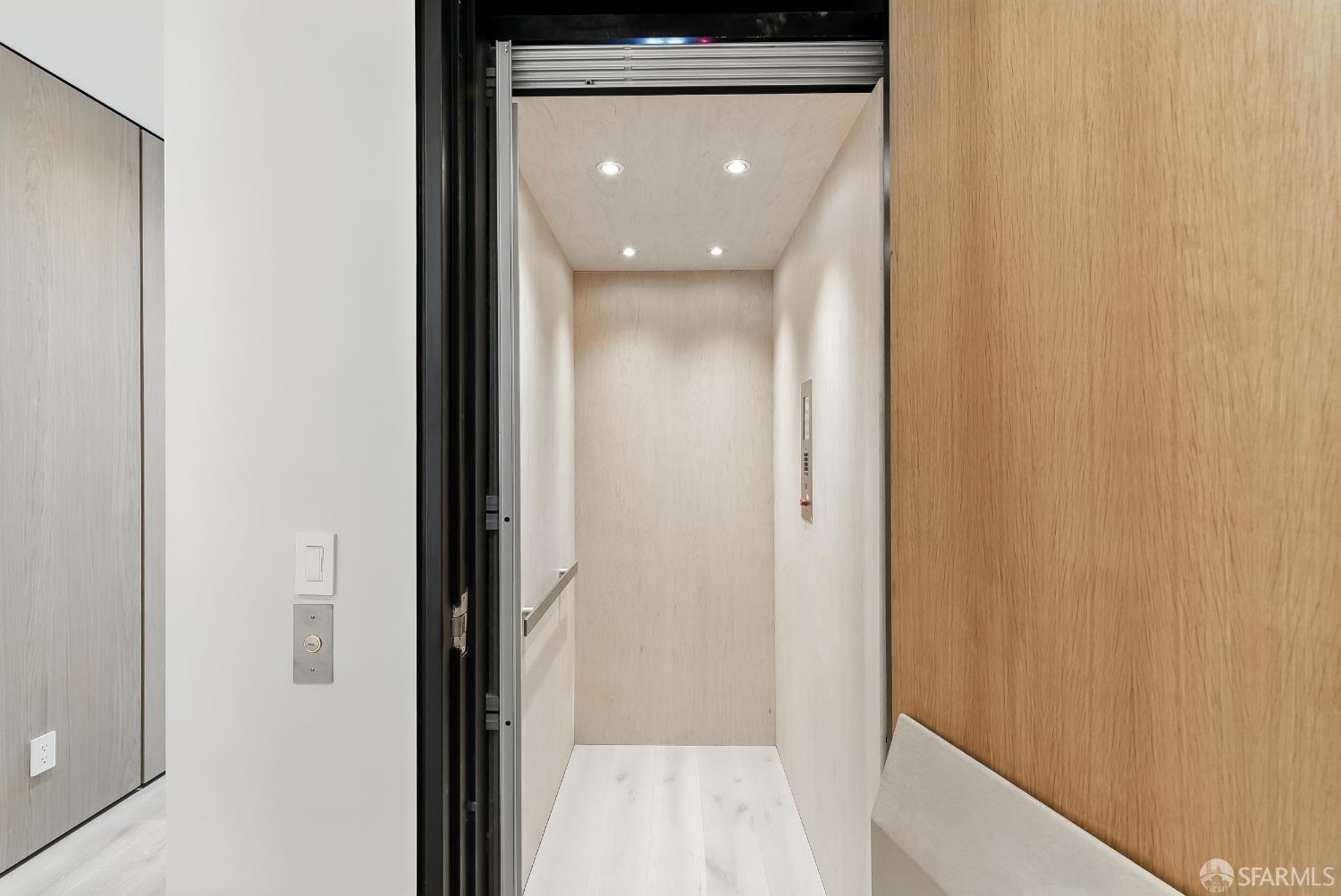 Detail Gallery Image 16 of 62 For 4234 24th St, San Francisco,  CA 94114 - – Beds | – Baths