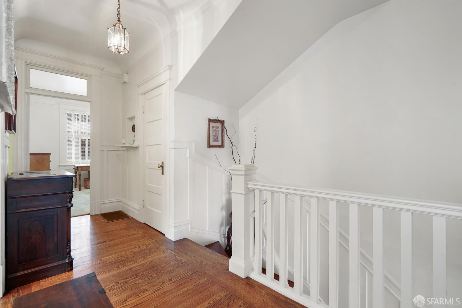 Detail Gallery Image 14 of 45 For 941 Lombard St, San Francisco,  CA 94133 - 2 Beds | 1 Baths
