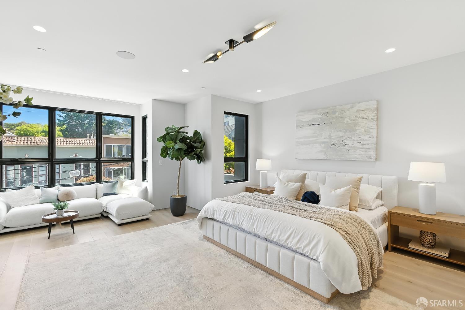 Detail Gallery Image 17 of 62 For 4234 24th St, San Francisco,  CA 94114 - – Beds | – Baths