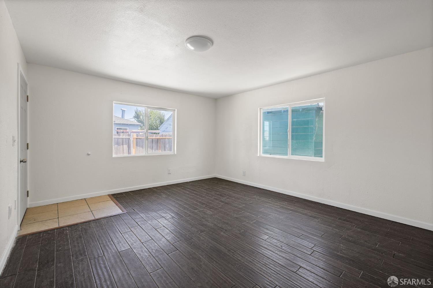 Detail Gallery Image 22 of 34 For 1050 105th Ave, Oakland,  CA 94603 - – Beds | – Baths