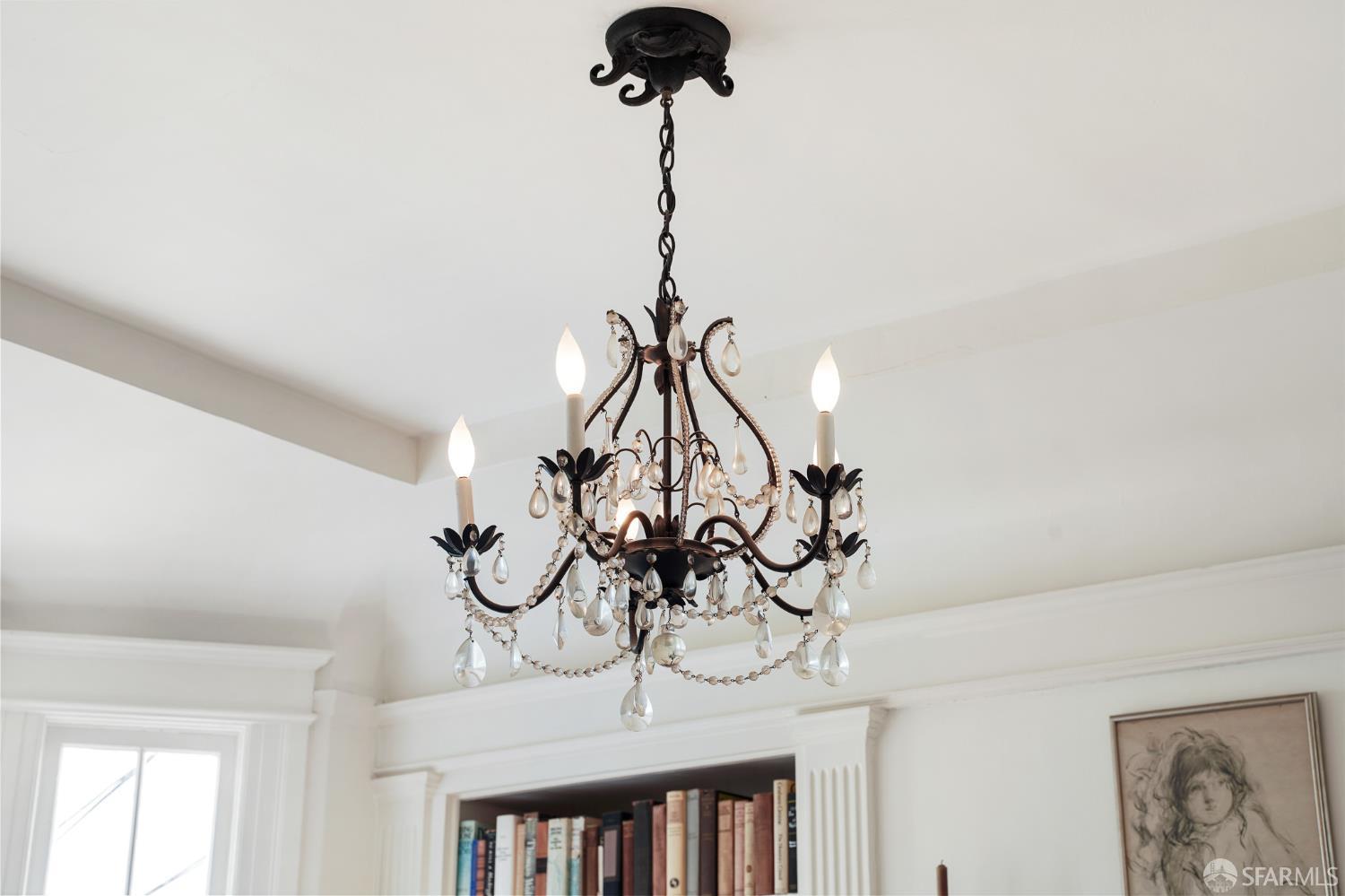 Detail Gallery Image 13 of 45 For 941 Lombard St, San Francisco,  CA 94133 - 2 Beds | 1 Baths