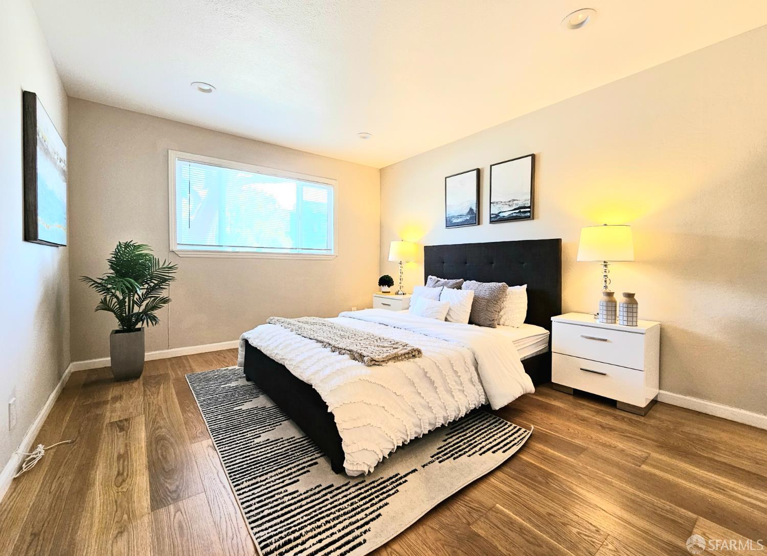 Detail Gallery Image 30 of 41 For 3001 Los Prados St #104,  San Mateo,  CA 94403 - 2 Beds | 2 Baths