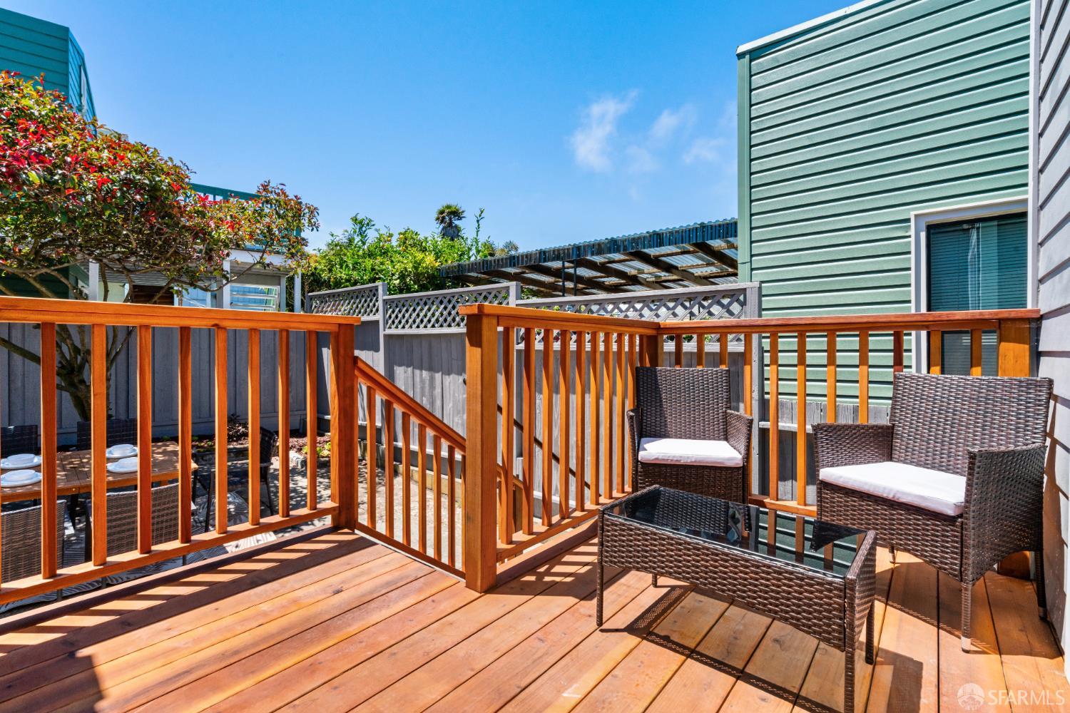 Detail Gallery Image 33 of 79 For 430 Rolph St, San Francisco,  CA 94112 - 5 Beds | 3 Baths