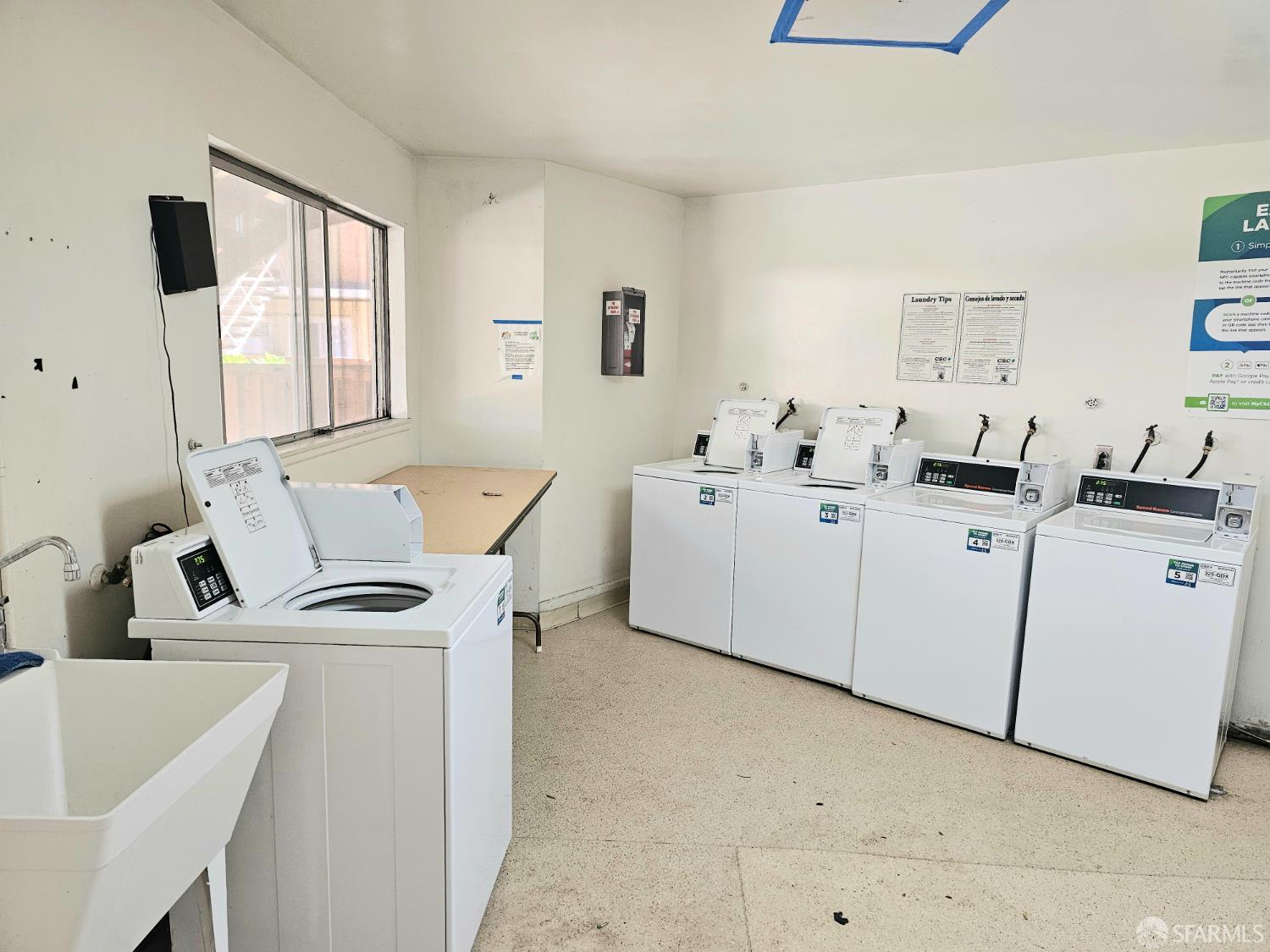 Detail Gallery Image 37 of 41 For 3001 Los Prados St #104,  San Mateo,  CA 94403 - 2 Beds | 2 Baths