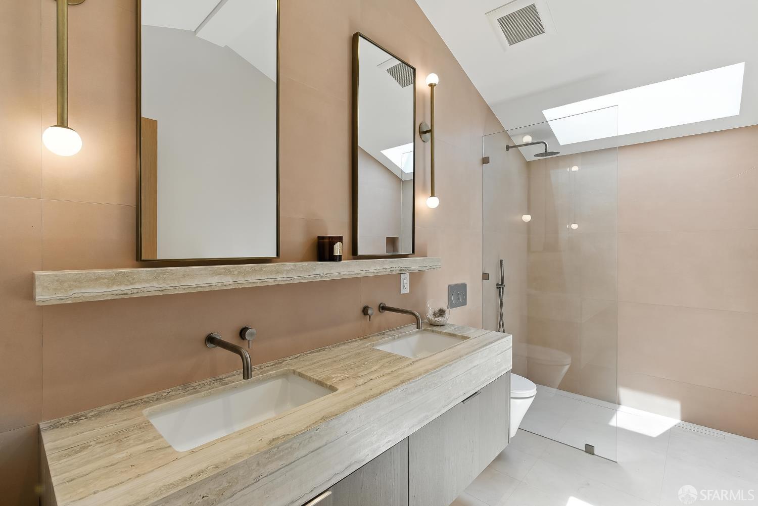 Detail Gallery Image 40 of 62 For 4234 24th St, San Francisco,  CA 94114 - – Beds | – Baths