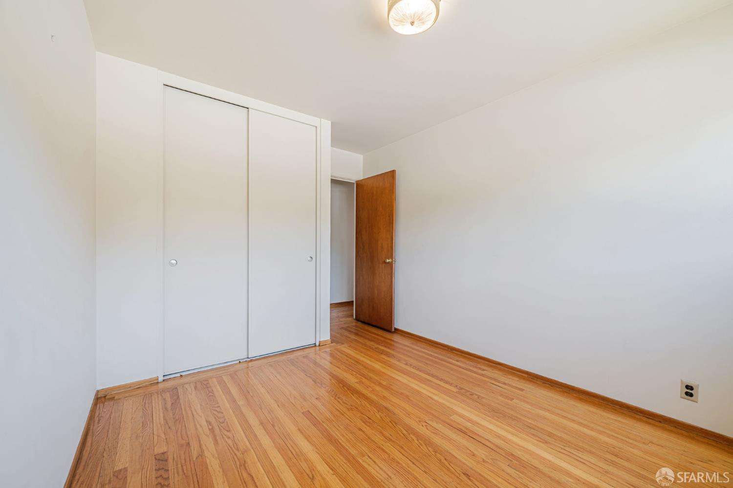 Detail Gallery Image 17 of 37 For 956 Helen Dr, Millbrae,  CA 94030 - 3 Beds | 2/1 Baths