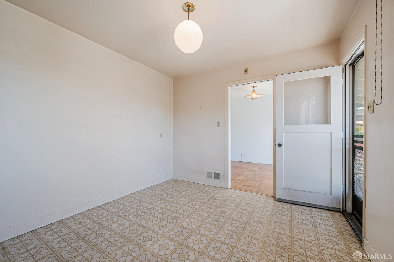 Detail Gallery Image 9 of 37 For 956 Helen Dr, Millbrae,  CA 94030 - 3 Beds | 2/1 Baths
