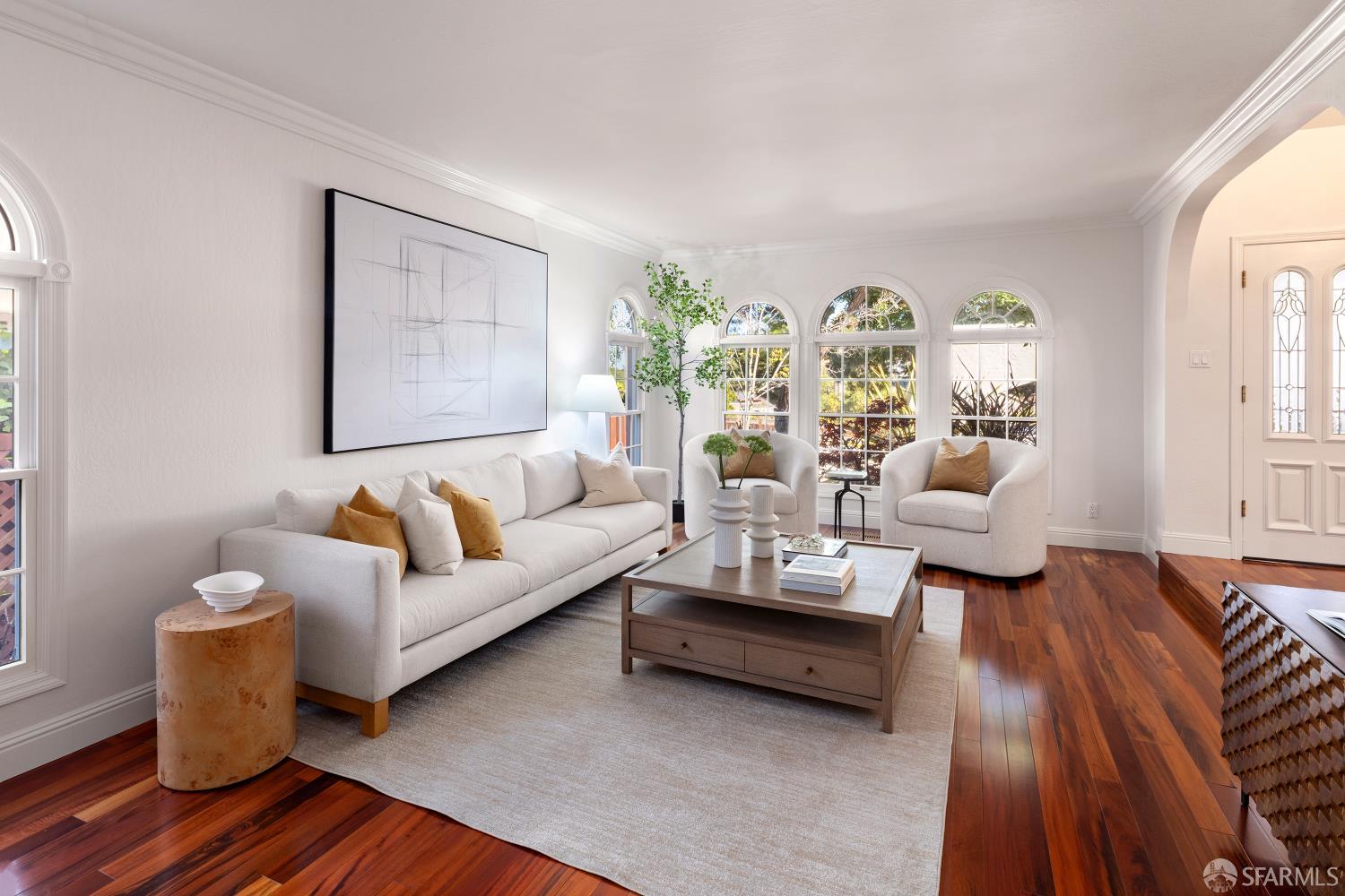 Detail Gallery Image 6 of 37 For 35 Pinewood Ct, San Mateo,  CA 94403 - 5 Beds | 2/1 Baths