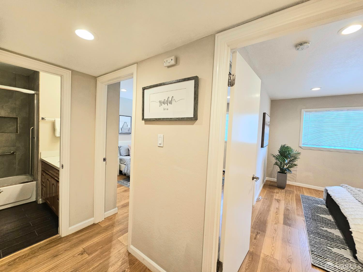 Detail Gallery Image 19 of 41 For 3001 Los Prados St #104,  San Mateo,  CA 94403 - 2 Beds | 2 Baths
