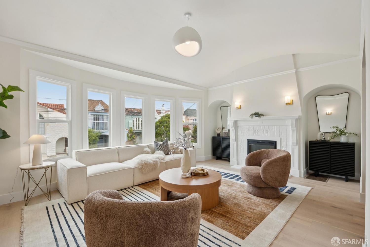 Detail Gallery Image 2 of 57 For 1507 30th Ave, San Francisco,  CA 94122 - 3 Beds | 2/1 Baths