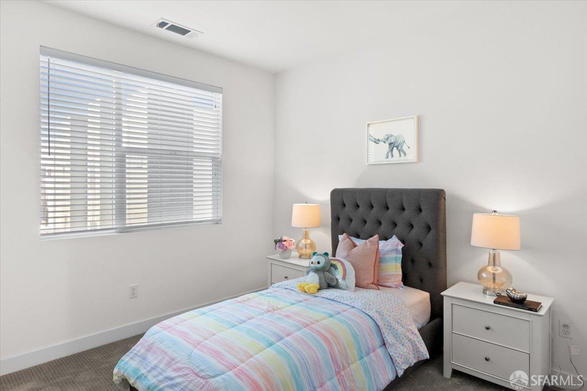 Detail Gallery Image 15 of 45 For 1807 16th St, Oakland,  CA 94607 - 2 Beds | 2/1 Baths