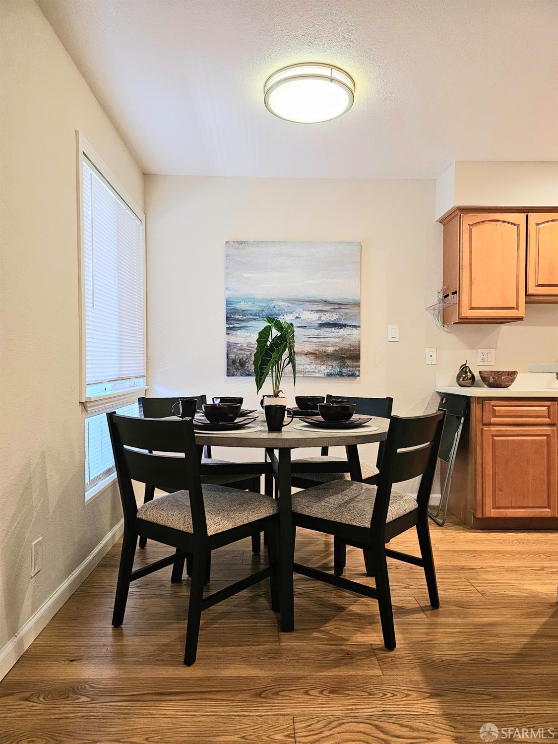 Detail Gallery Image 16 of 41 For 3001 Los Prados St #104,  San Mateo,  CA 94403 - 2 Beds | 2 Baths