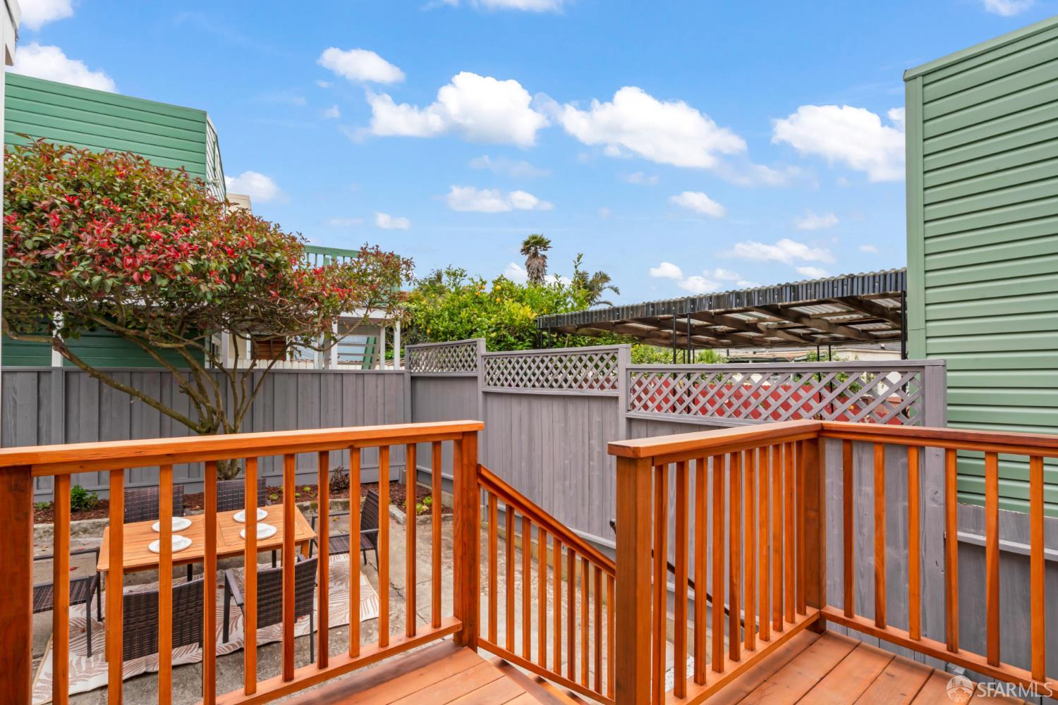 Detail Gallery Image 44 of 79 For 430 Rolph St, San Francisco,  CA 94112 - 5 Beds | 3 Baths