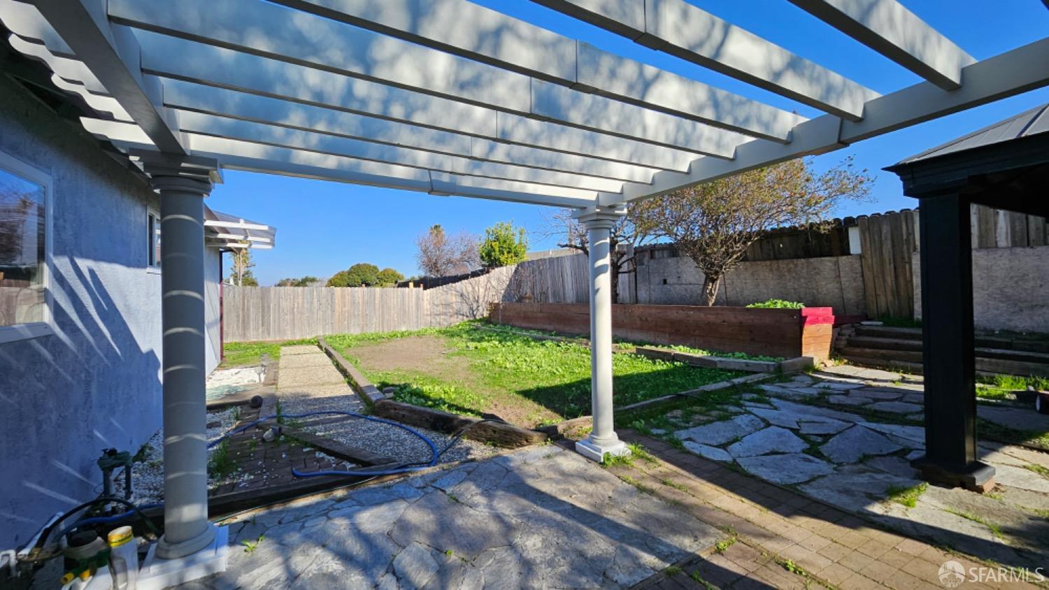 Detail Gallery Image 16 of 21 For 3717 Gentrytown Dr, Antioch,  CA 94509 - 3 Beds | 1 Baths