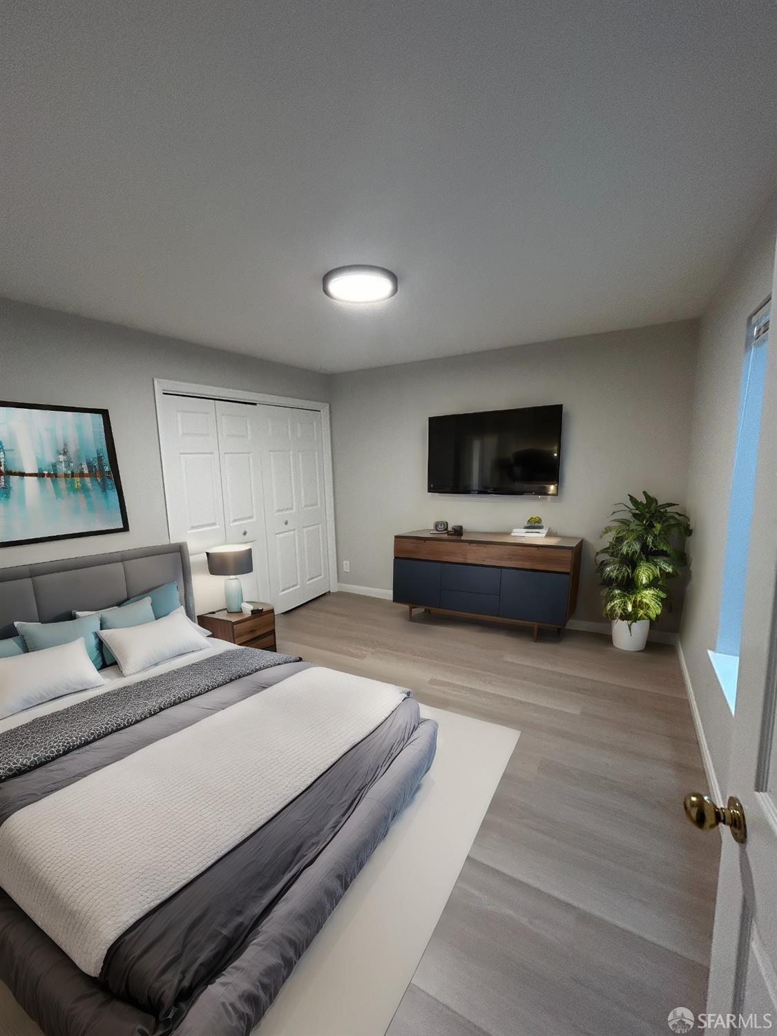 Detail Gallery Image 5 of 12 For 3907 California St #1,  San Francisco,  CA 94118 - 3 Beds | 2 Baths