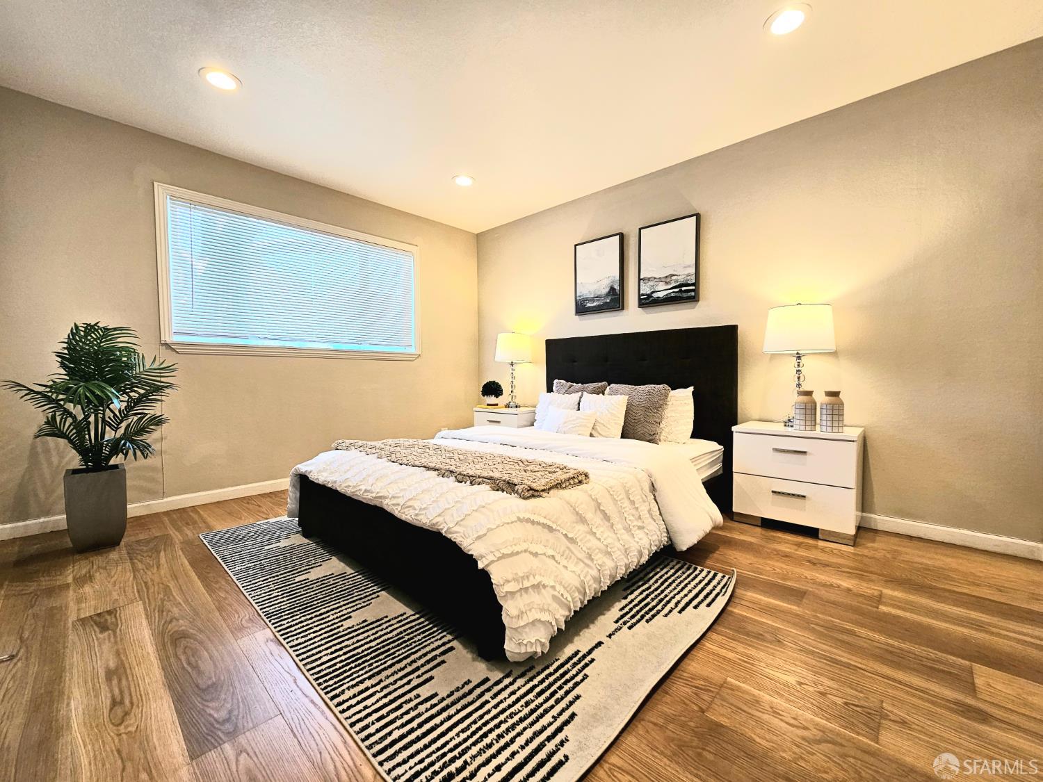 Detail Gallery Image 28 of 41 For 3001 Los Prados St #104,  San Mateo,  CA 94403 - 2 Beds | 2 Baths